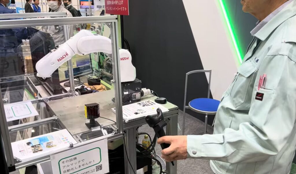MIMIC遠隔操作キットで不二越ロボットを動かしてみた【第8回ロボデックス】